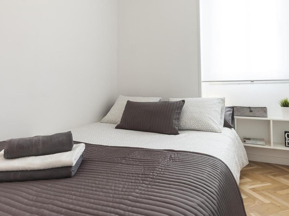Lets Holidays Apartment In Sant Marti Barcelona Exterior photo